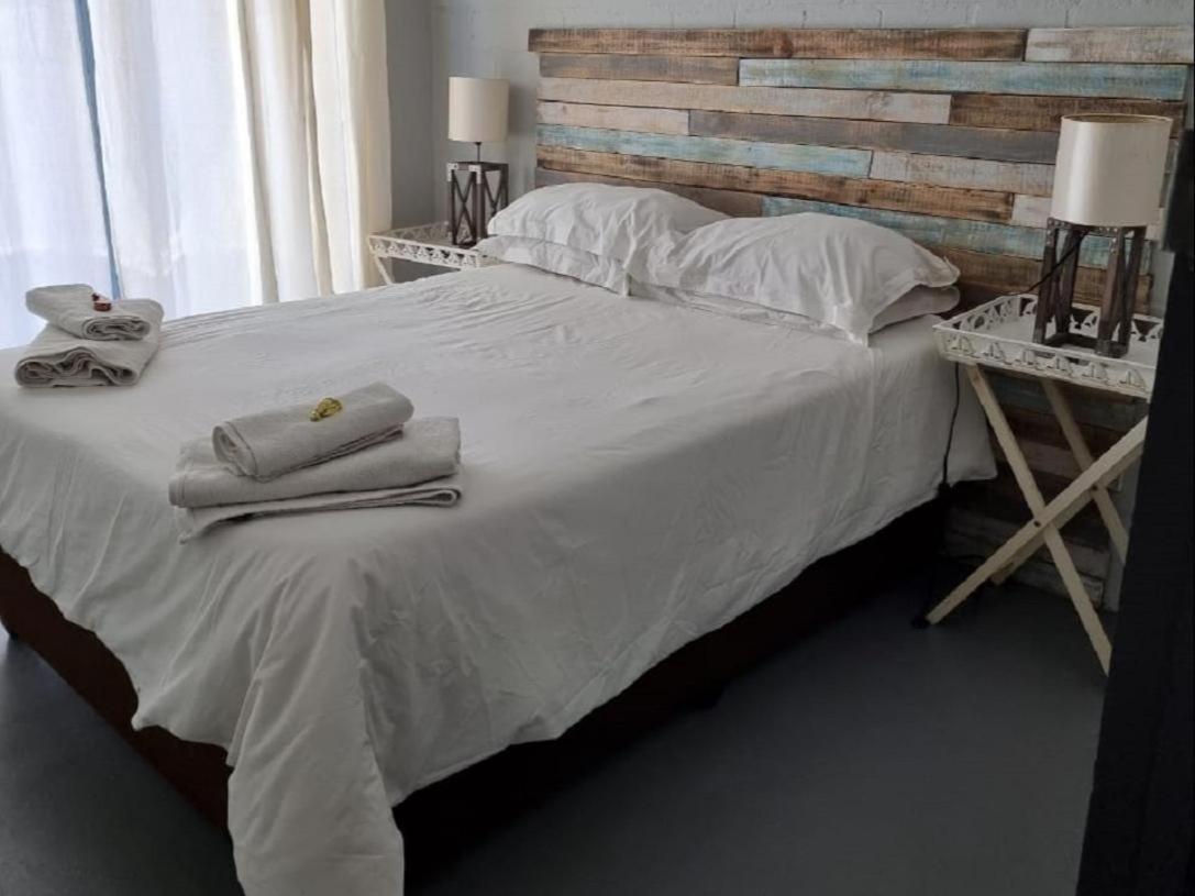 Rustic Hill Apartment Langebaan Exterior photo