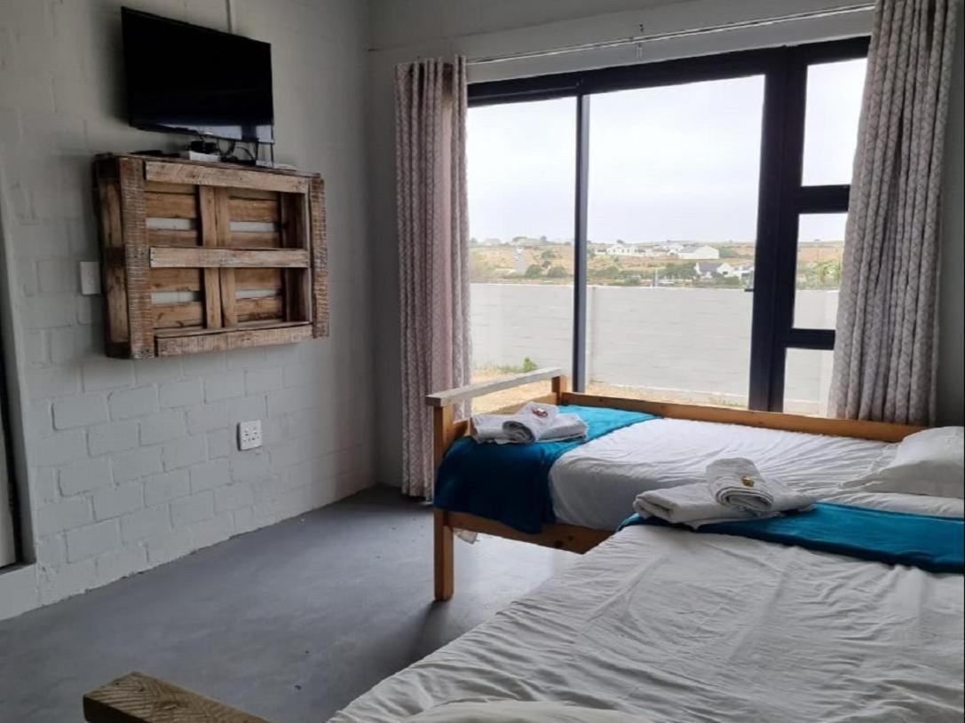 Rustic Hill Apartment Langebaan Exterior photo